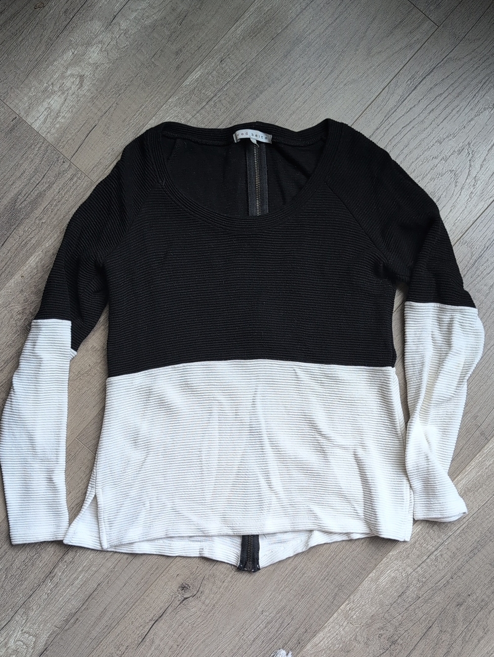 Red Haute Black and White Colorblock Ribbed Long Sleeve Top